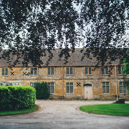 North Cadbury Court Coach Houses Exterior photo