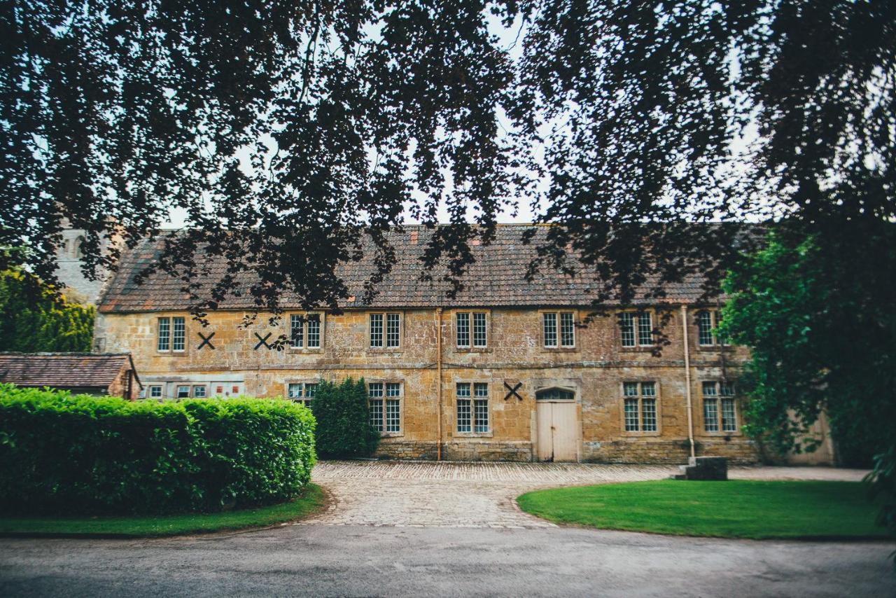 North Cadbury Court Coach Houses Exterior photo